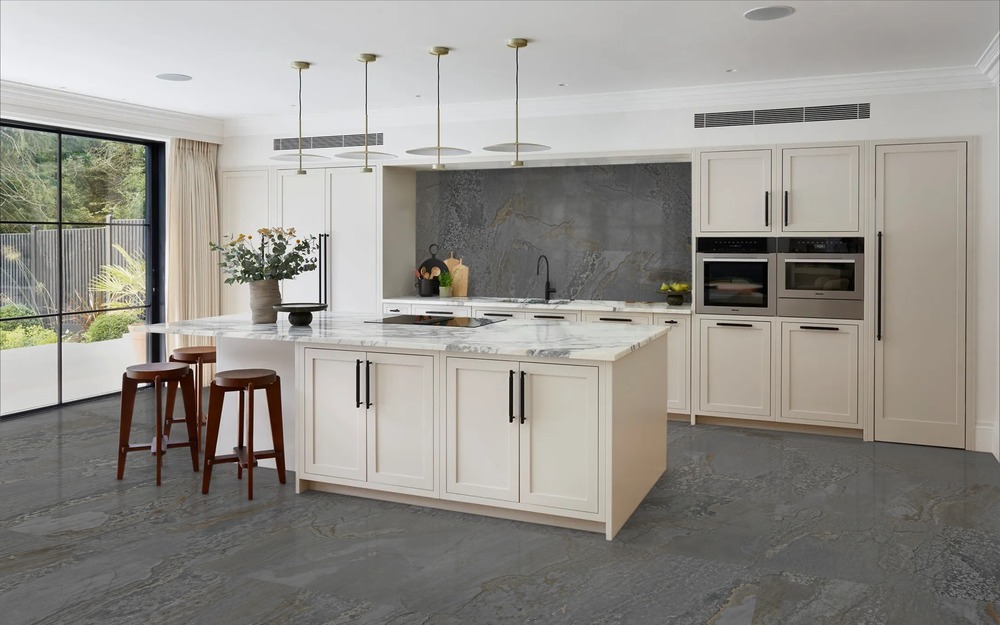 Planet Dark Polished 60cm x 120cm 9mm