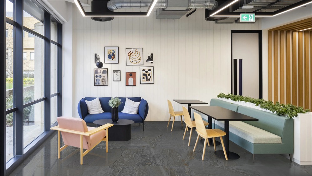 Planet Dark Polished 60cm x 120cm 9mm